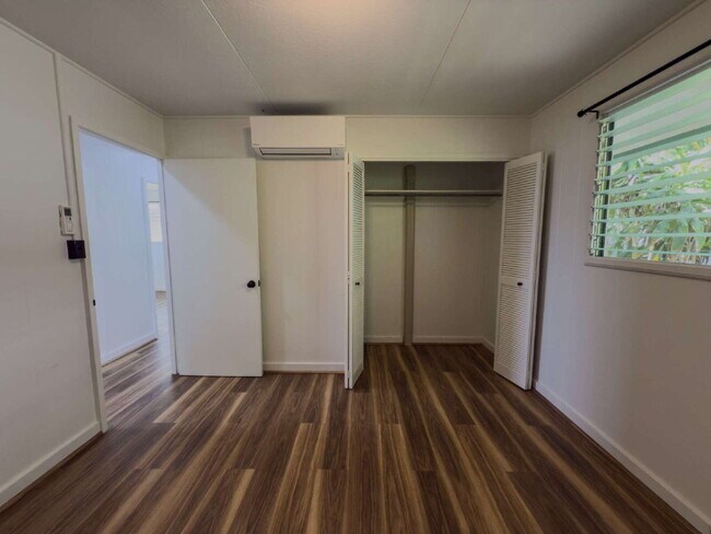 Building Photo - Welcome Home to Waimanalo!