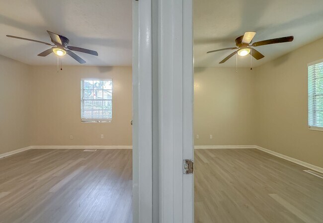 Building Photo - 1726 Hartsfield Rd