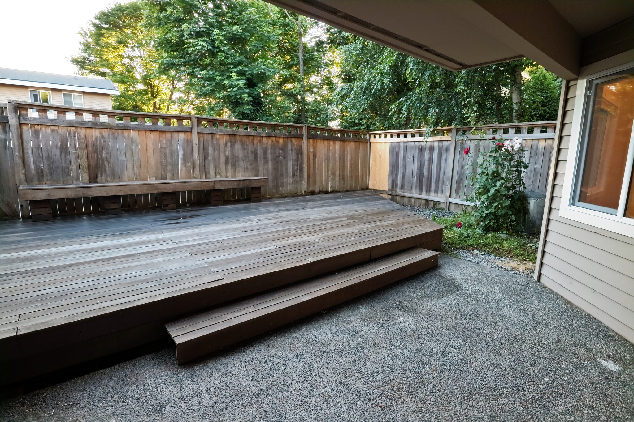 Building Photo - 725 9th Ave S