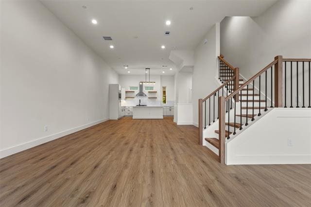 Building Photo - 2203 Hondo Ave