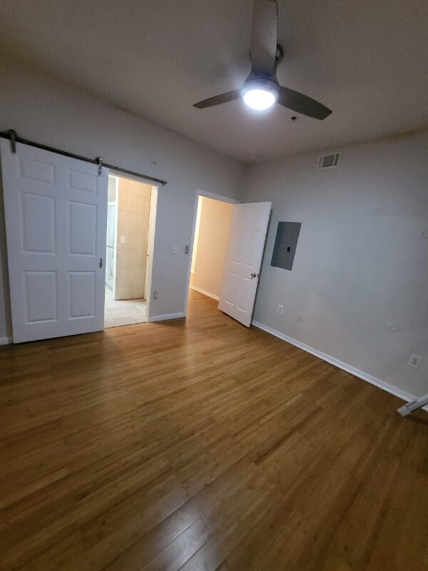 Building Photo - 2320 Gracy Farms Ln