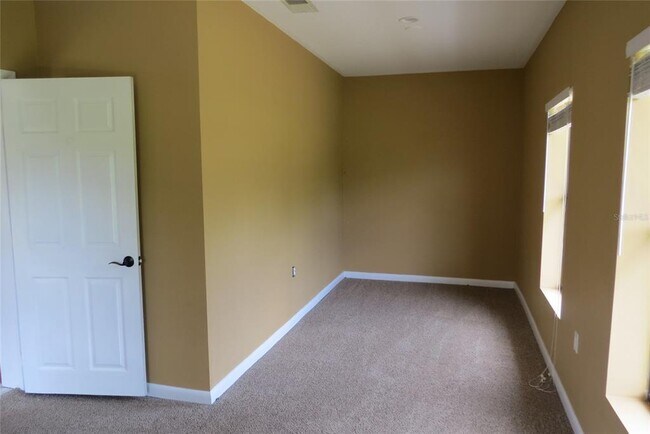 Building Photo - 11521 Innfields Dr