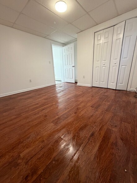 Building Photo - 410 Highland St