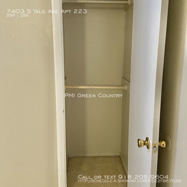 Building Photo - South Tulsa condo