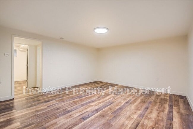 Building Photo - 13623 E Nevada Pl