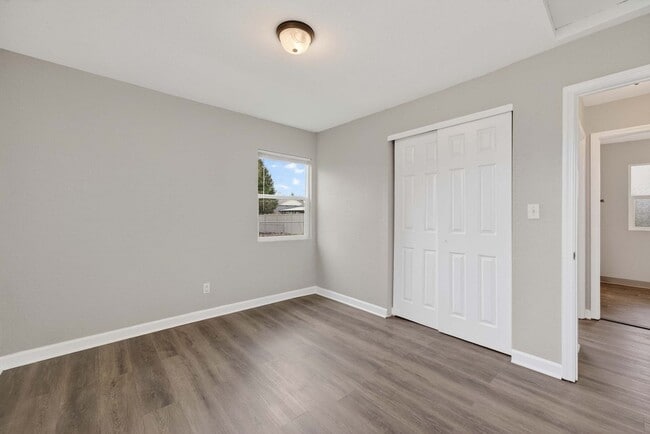 Building Photo - Ryde LLC