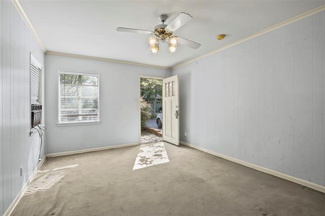 Building Photo - 7204 Meadow Lake Ave