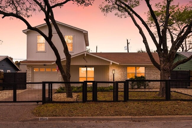 Building Photo - 8505 Spearman Dr