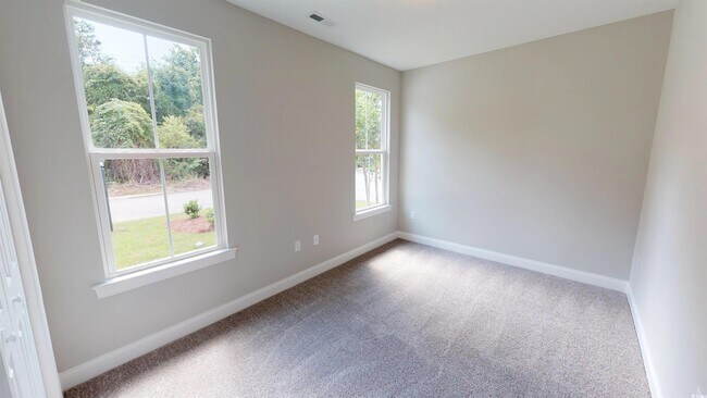 Building Photo - 29 Wimbledon Ct