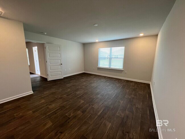 Building Photo - 10685 Northern Dancer Ct