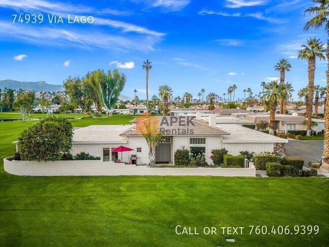 Building Photo - 74939 Vía Lago