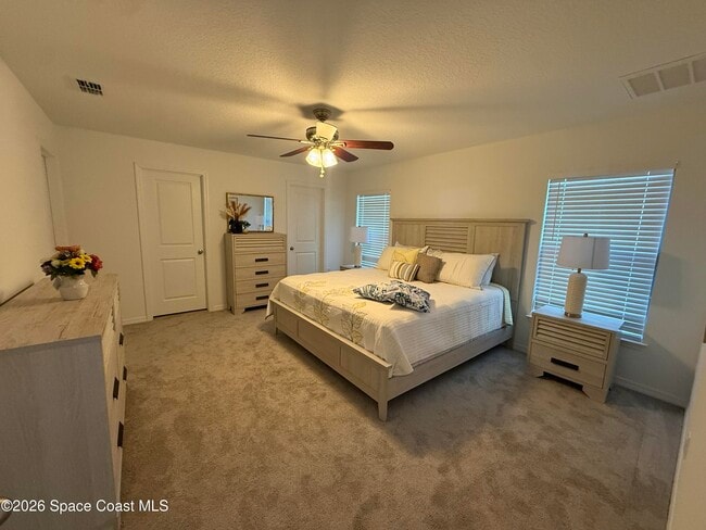 Building Photo - 518 Santo Domingo Ave SW