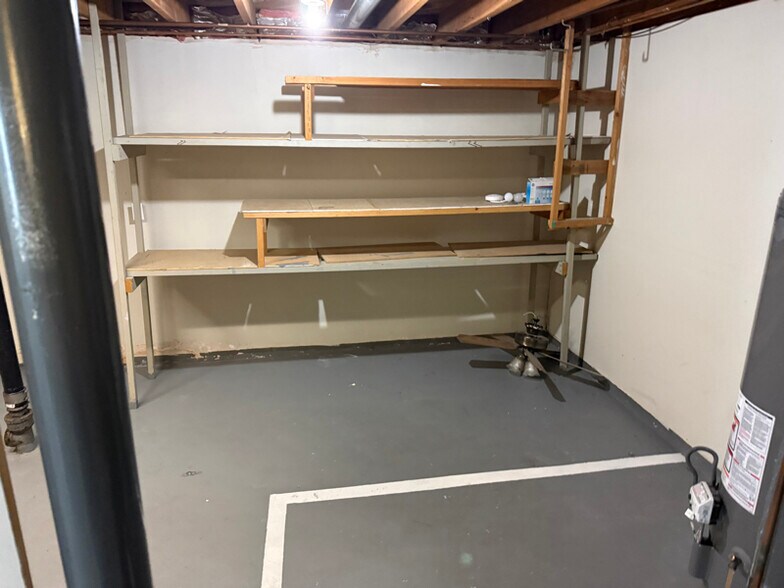 Building Photo - 4370 S Acoma St