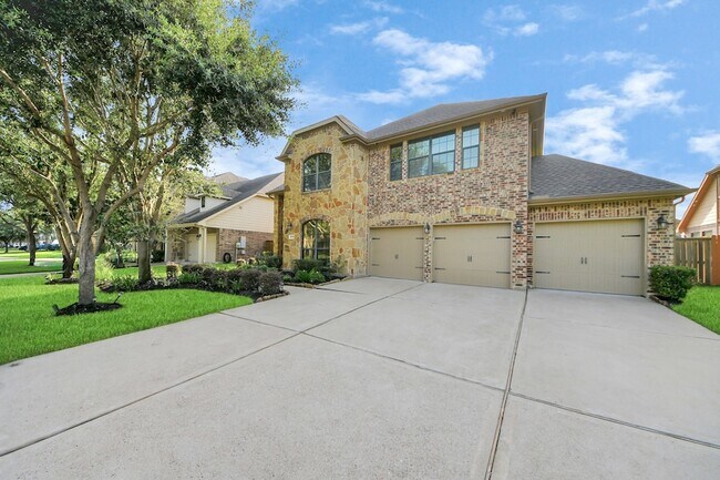 Building Photo - 5038 Gold Haven Dr