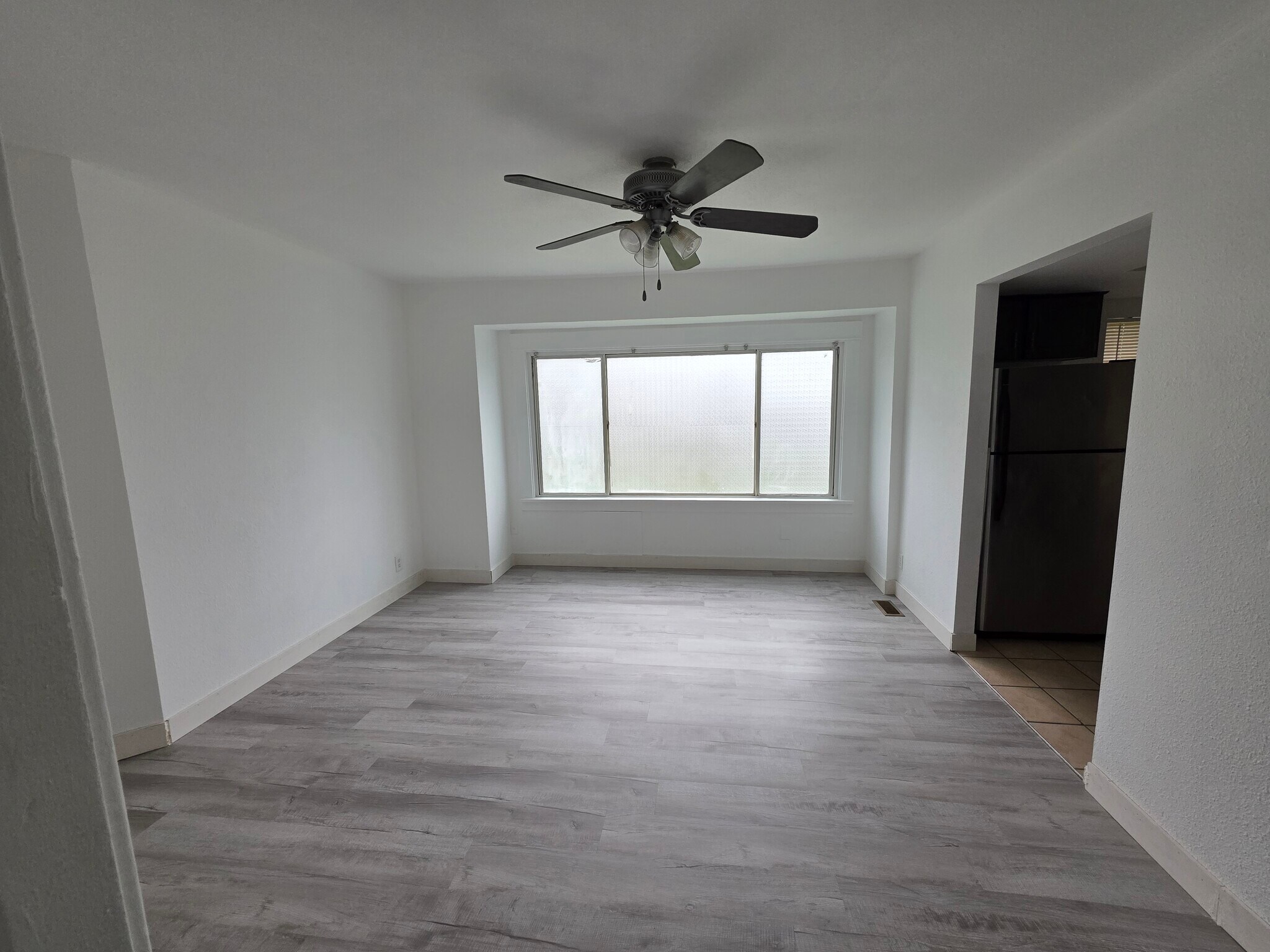 Building Photo - 4322 S Puget Sound Ave