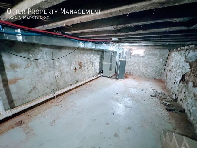 Building Photo - 1824 N Marston St
