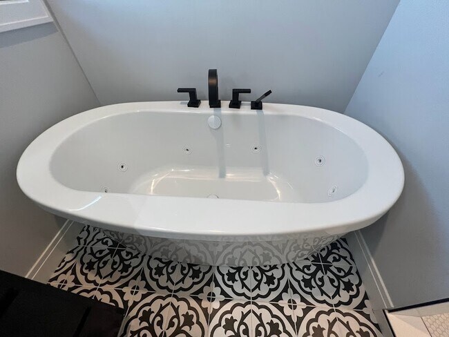 Building Photo - 3636 Eden Ct