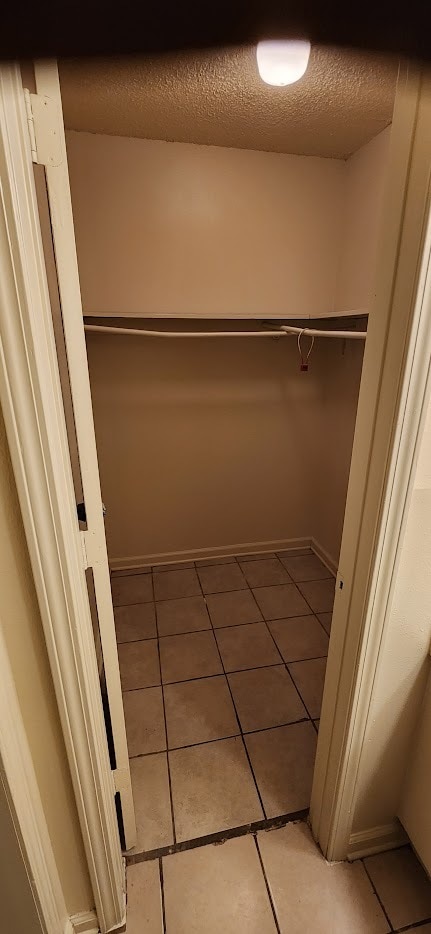 Building Photo - 7862 Venice Blvd