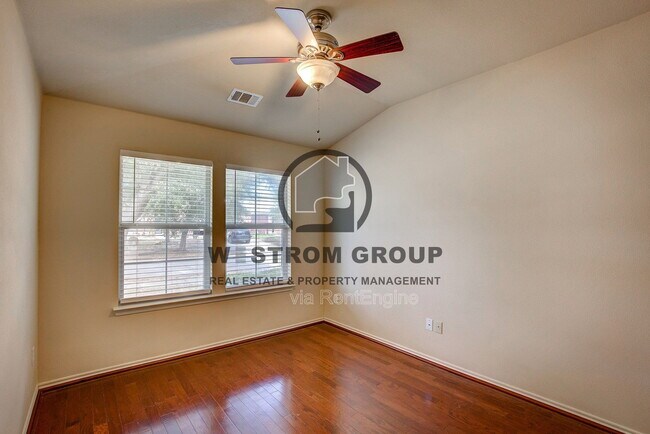 Building Photo - 8821 Highland Orchard Dr