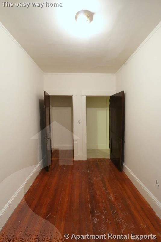 Building Photo - 163 Summer St