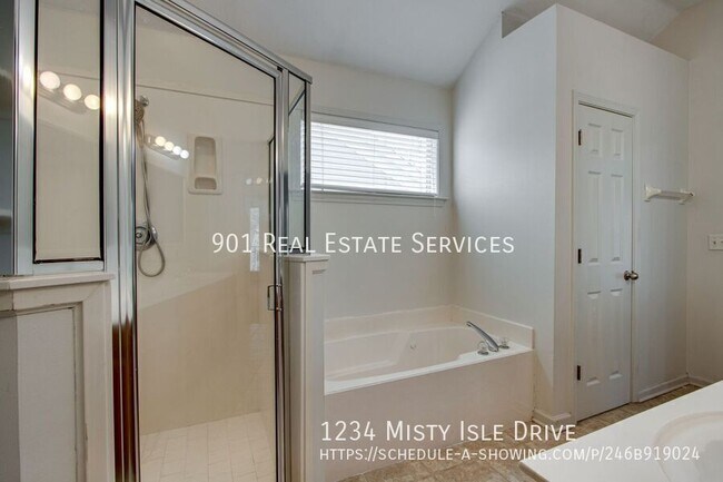 Building Photo - 1234 Misty Isle Dr