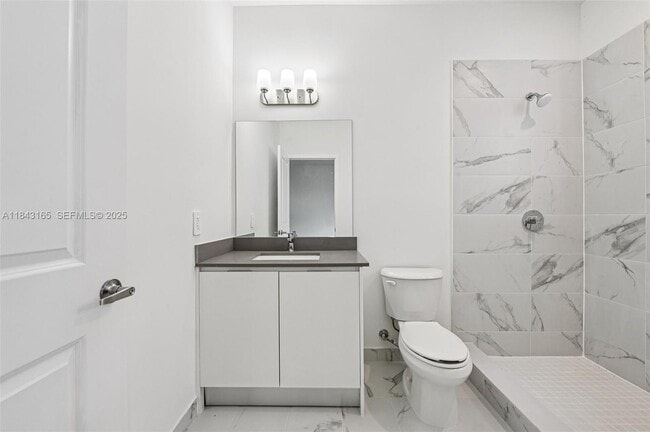 Building Photo - 34524 SW 190th Ave