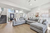 Building Photo - 2008 Vista Dr