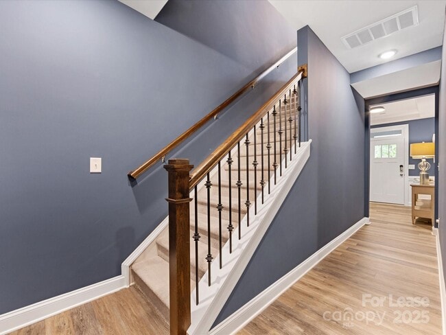 Building Photo - 2314 Creekmere Ln