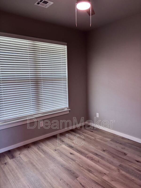 Building Photo - 3035 SE 34th St