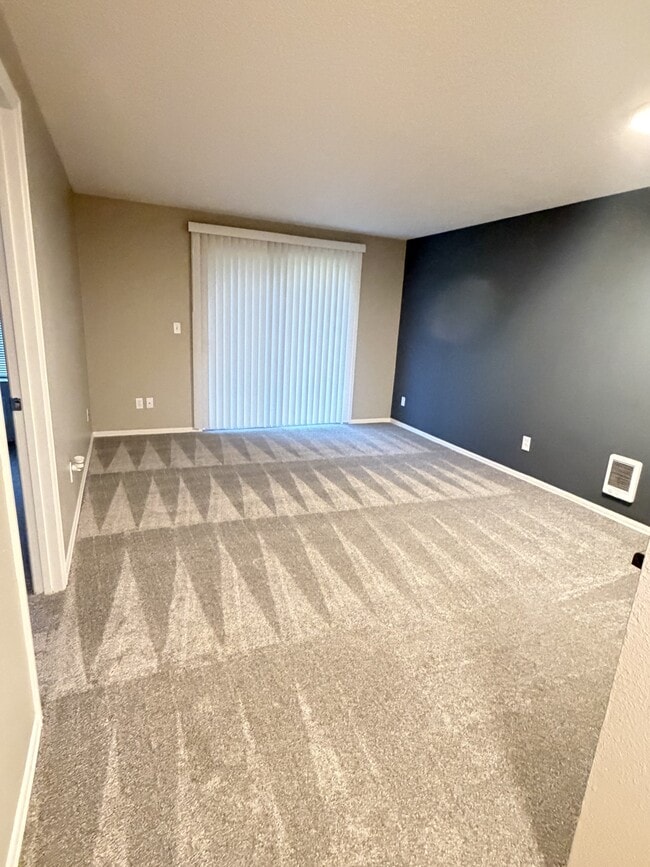 Building Photo - Greenfield Apartments