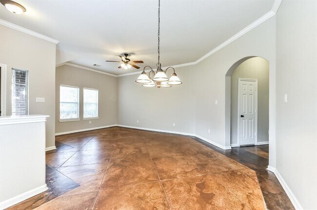 Building Photo - 15723 Chapel Lake Dr