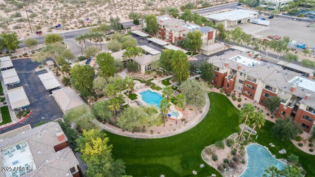 Building Photo - 5401 E Van Buren St