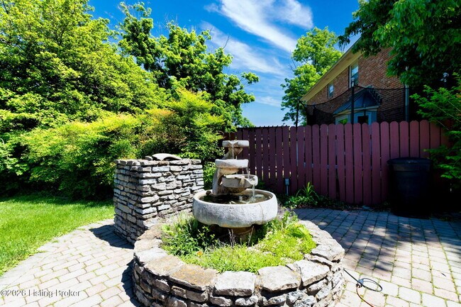 Building Photo - 10807 Helmsdale Ln