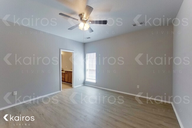 Building Photo - 9822 Prather Ave