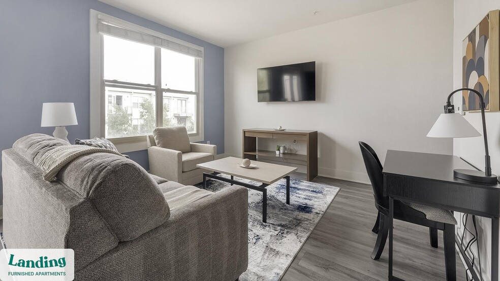 Building Photo - 810 W St Johns Ave