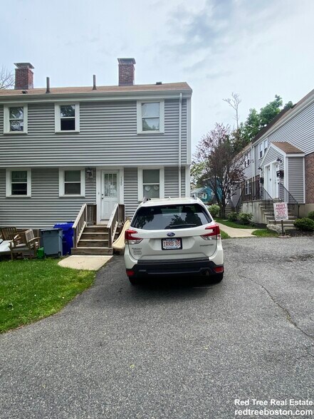 Building Photo - 120 Foster Ter