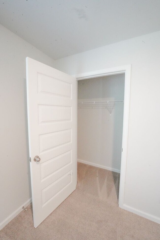 Building Photo - Available Soon!