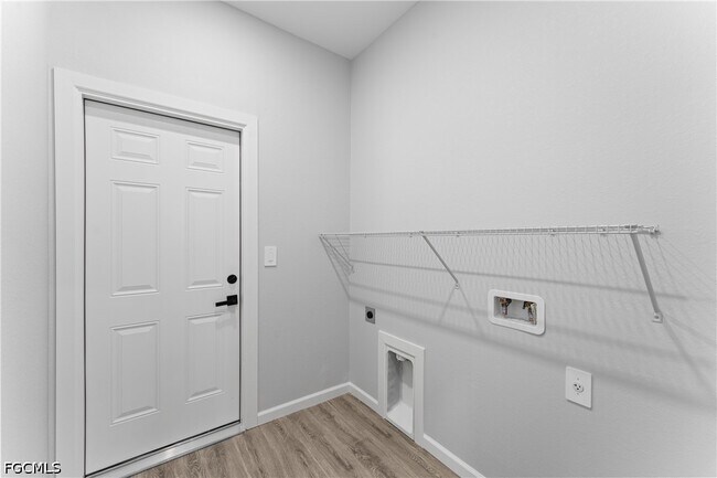 Building Photo - 4730 NW 38th Pl