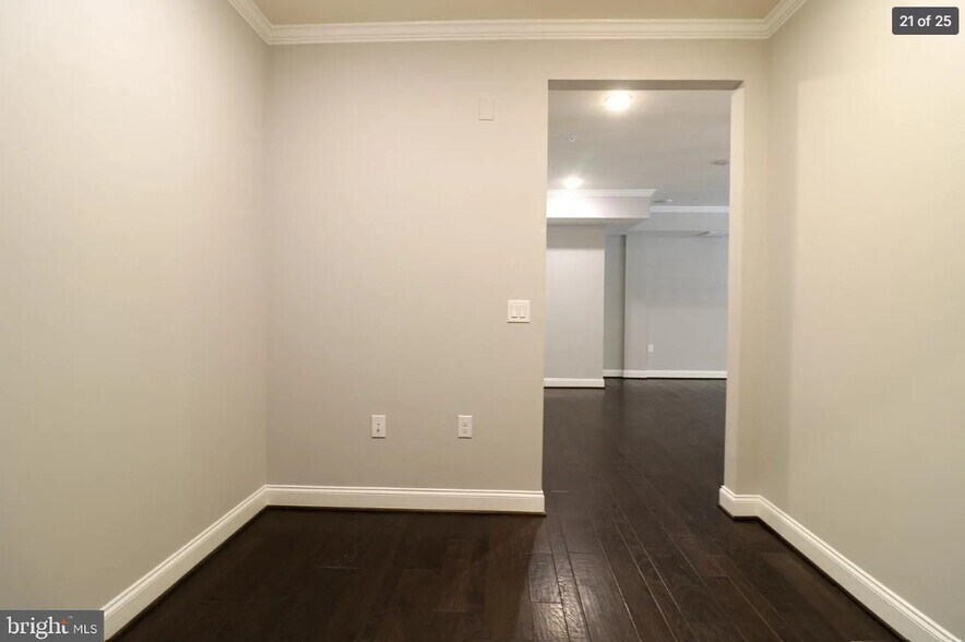 Building Photo - 23631 Havelock Walk Ter