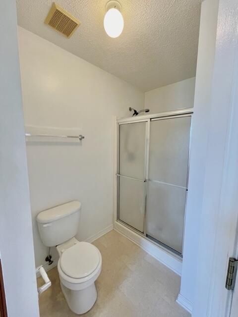 Building Photo - 1221 Northview Dr