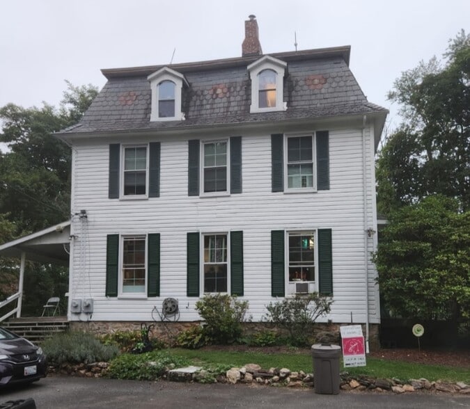 Building Photo - 1753 Morse Rd