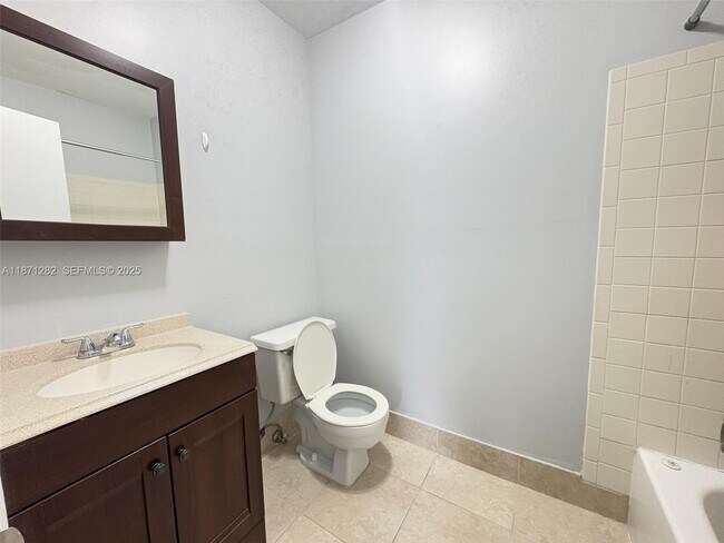 Building Photo - 8913 NW 28th Dr