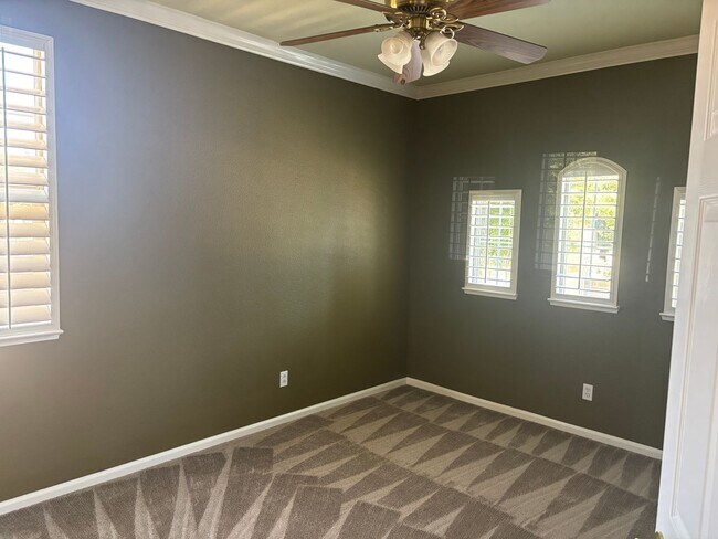 Building Photo - Breath-Taking Natomas 4/3 (Exclusive Private Community) - Golf Course!