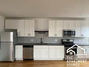 Building Photo - 1804 S Ashland Ave