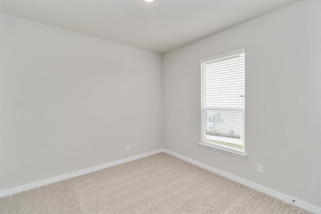 Building Photo - 775 Staglin St