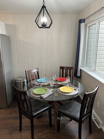 Building Photo - 13623 E Yale Ave