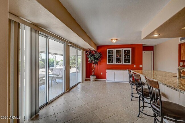 Building Photo - 13207 W Kodiak Dr