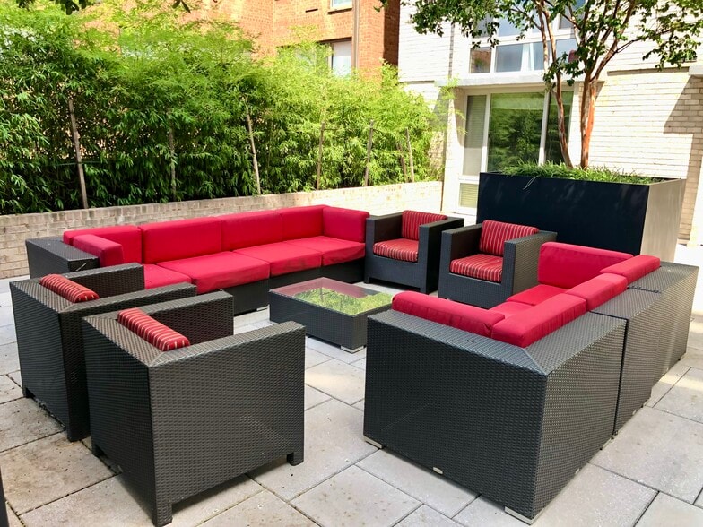 Terrace Lounge - 950 25th St NW