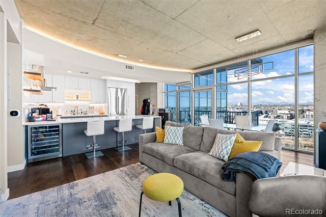 Building Photo - 1700 Bassett St