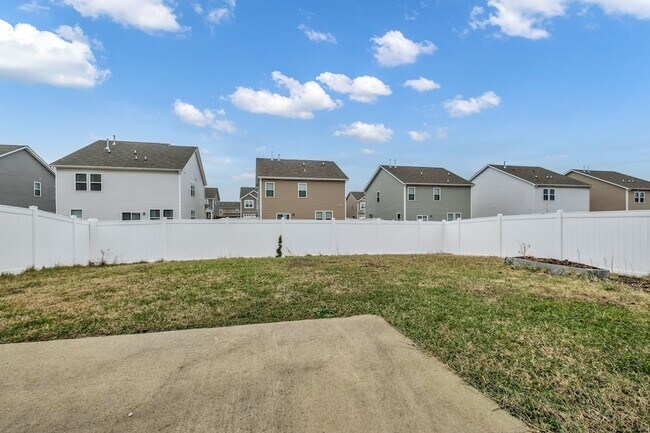 Building Photo - 1020 Baltusrol Ln